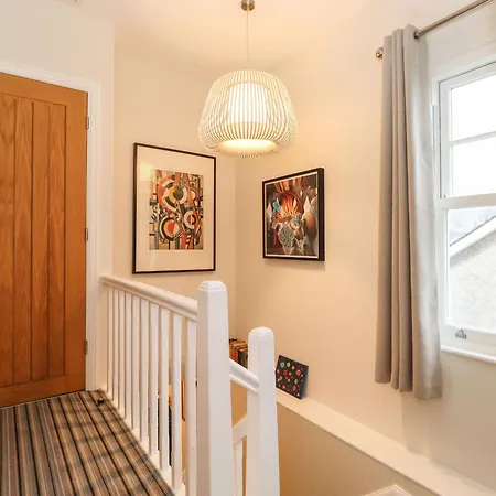 بيت للعطل Timley Knott *