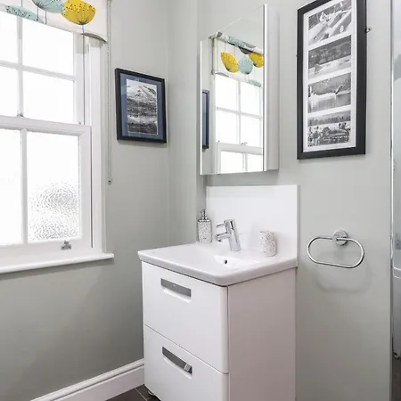 بيت للعطل Timley Knott